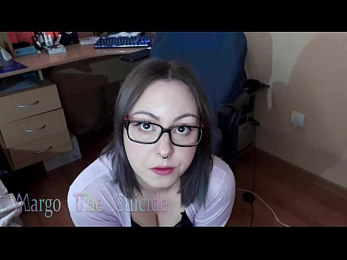 ❤️ 性感的眼镜女孩在镜头前深深地吸吮假阳具 ️❌ at zh-cn.makesexnotwar.ru